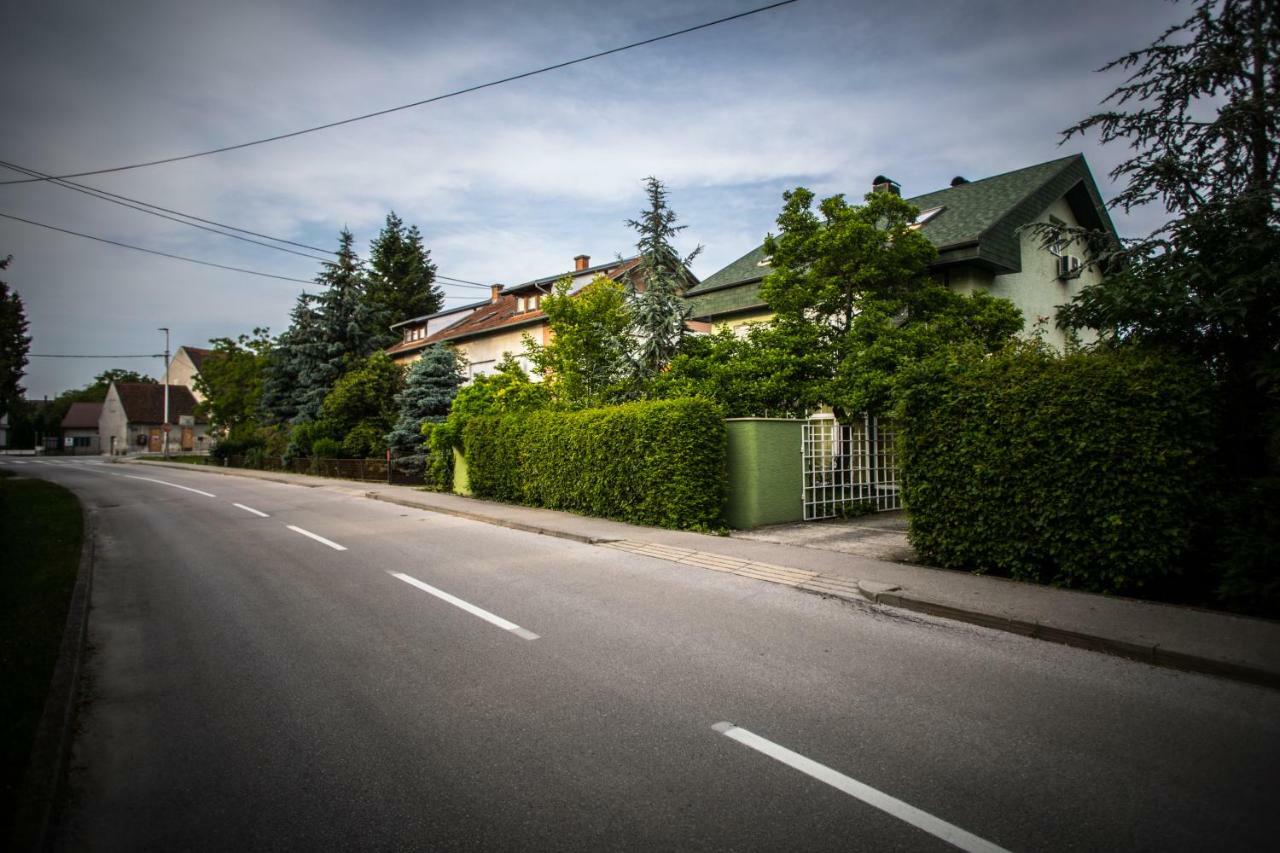 Apartman Magnolia Ivanić-Grad 外观 照片